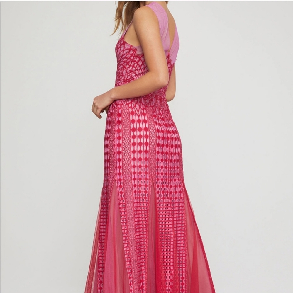 BCBG Maxazria Elinor Sleeveless Lace Gown Pink Rasberry Size 6 NWOT - Picture 3 of 16